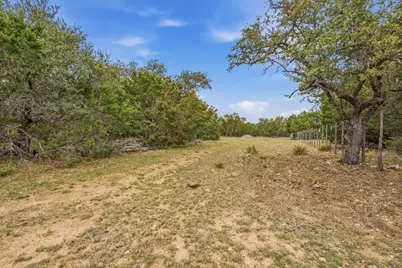 750 County Road 207 Road, Liberty Hill, TX 78642 - Photo 12