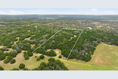 750 County Road 207 Road, Liberty Hill, TX 78642 - Photo 4