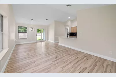 162 Prairie Springs Loop, Georgetown, TX 78626 - Photo 4