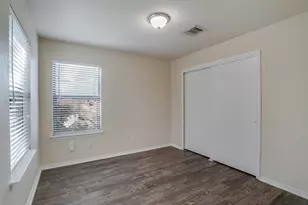 6812 Doyal Dr, Austin, TX 78747 - Photo 12