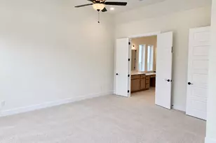 204 Medallion St, Liberty Hill, TX 78642 - Photo 6