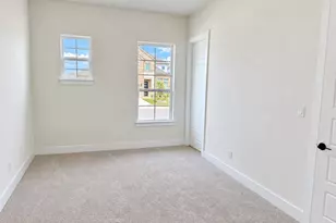 204 Medallion St, Liberty Hill, TX 78642 - Photo 14