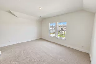 204 Medallion St, Liberty Hill, TX 78642 - Photo 22