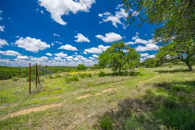 262 Cuesta Pass, Driftwood, TX 78619 - Photo 4