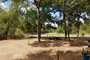 5405 Hudson St, Austin, TX 78721 - Photo 4