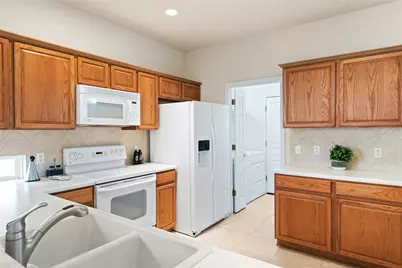104 Keystone Cove, Georgetown, TX 78633 - Photo 14