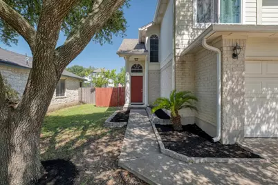 1716 Barilla Mountain Trail, Round Rock, TX 78664 - Photo 4