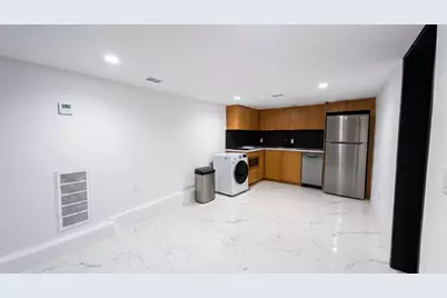 2416 E 10th Street #B, Austin, TX 78702 - Photo 4