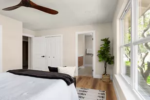 8121 Greenslope Dr, Austin, TX 78759 - Photo 16