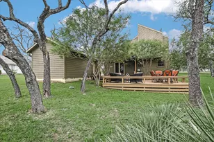 424 Bedford Dr, Spicewood, TX 78669 - Photo 16