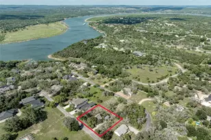 424 Bedford Dr, Spicewood, TX 78669 - Photo 22