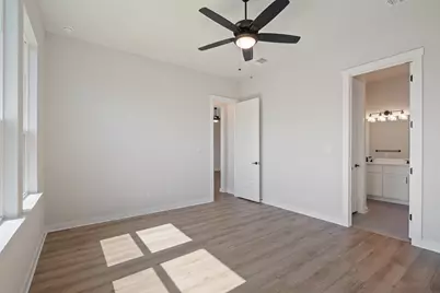 328 Lariat Loop, Liberty Hill, TX 78642 - Photo 14