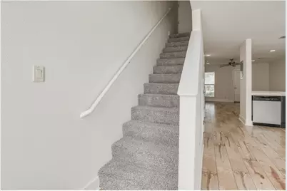 1101 Grove Boulevard #102, Austin, TX 78741 - Photo 20