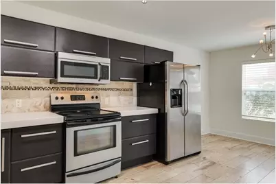 1101 Grove Boulevard #102, Austin, TX 78741 - Photo 14