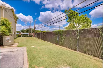 1101 Grove Boulevard #102, Austin, TX 78741 - Photo 32