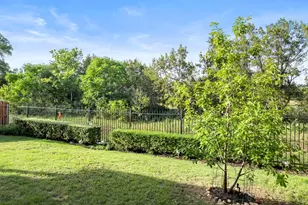 5820 Harper Park Dr, Austin, TX 78735 - Photo 38