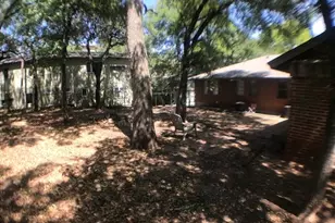 917 Keith Ln, Austin, TX 78705 - Photo 10