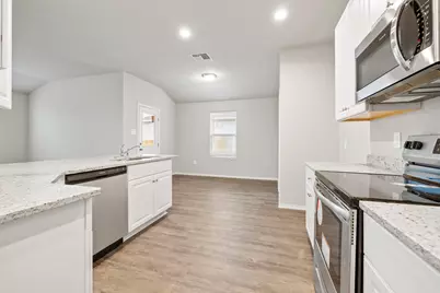 3209 Ridge Place, Seguin, TX 78155 - Photo 4