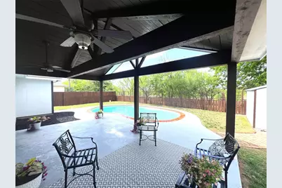 404 Patton Cove, Bastrop, TX 78602 - Photo 8