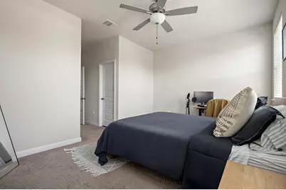 8013 Lennon Drive, Austin, TX 78744 - Photo 14