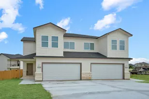 515 War Admiral Dr, Jarrell, TX 76537 - Photo 2