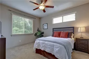 2204 E 13th St, Austin, TX 78702 - Photo 30