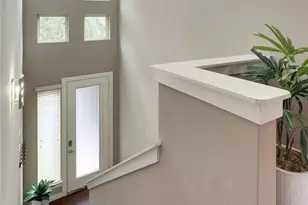 2204 E 13th St, Austin, TX 78702 - Photo 6