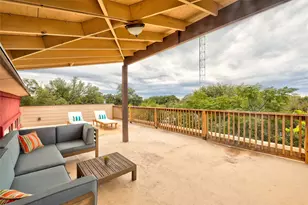 2204 E 13th St, Austin, TX 78702 - Photo 20