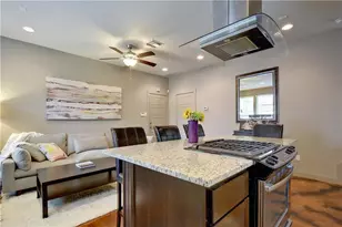 2204 E 13th St, Austin, TX 78702 - Photo 26
