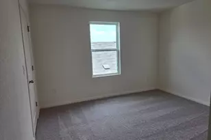 353 Enforcer Loop, Jarrell, TX 76537 - Photo 14