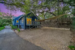 1701 Jennie Ave, Austin, TX 78703 - Photo 2