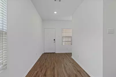 393 Gabbro Gardens, San Marcos, TX 78656 - Photo 4