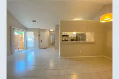 11908 Sunhillow Bend #B, Austin, TX 78758 - Photo 6