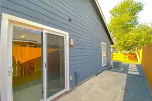 11908 Sunhillow Bend, Austin, TX 78758 - Photo 20