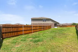 251 Solitude Dr, San Marcos, TX 78666 - Photo 38