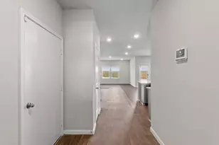 251 Solitude Dr, San Marcos, TX 78666 - Photo 4