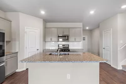 251 Solitude Drive, San Marcos, TX 78666 - Photo 6