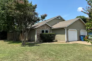 10005 Parliament House Rd, Austin, TX 78729 - Photo 2
