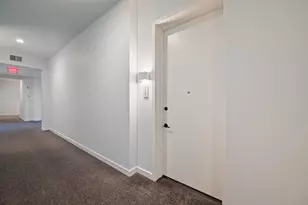 800 Embassy Dr, Austin, TX 78702 - Photo 20