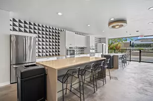 800 Embassy Dr, Austin, TX 78702 - Photo 28