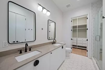 800 Embassy Drive #322, Austin, TX 78702 - Photo 10