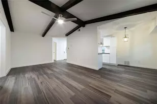 5535 Pine Pl, Austin, TX 78744 - Photo 10