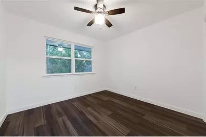 5535 Pine Place, Austin, TX 78744 - Photo 12