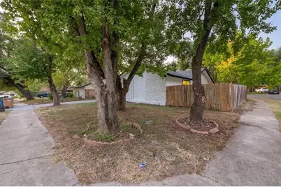 5535 Pine Place, Austin, TX 78744 - Photo 22