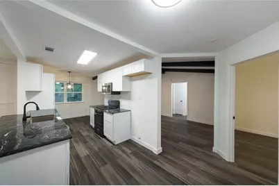 5535 Pine Place, Austin, TX 78744 - Photo 6