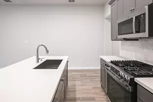 148 Blackborrow Dr, Kyle, TX 78640 - Photo 10