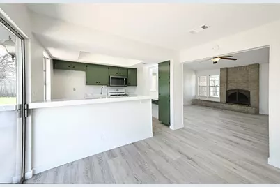 404 Northwood Drive, Georgetown, TX 78628 - Photo 14