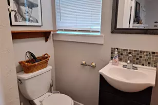 1906 San Gabriel St, Austin, TX 78705 - Photo 6
