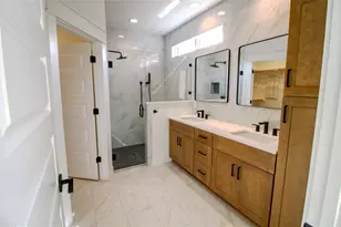 2608 Bristol Dr, Austin, TX 78723 - Photo 16