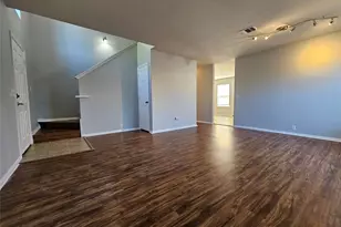 580 Hometown Pkwy, Kyle, TX 78640 - Photo 8